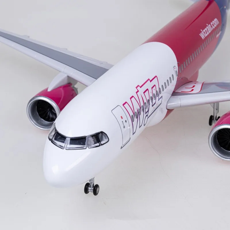 Wizzair Flugzeugmodell 47 cm 1 – Resin Art For Kids Bewertung und Preis